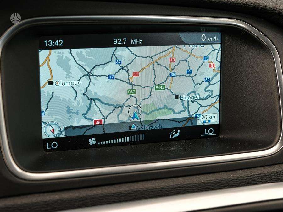 Volvo V40, 2.0 l., Хэтчбек