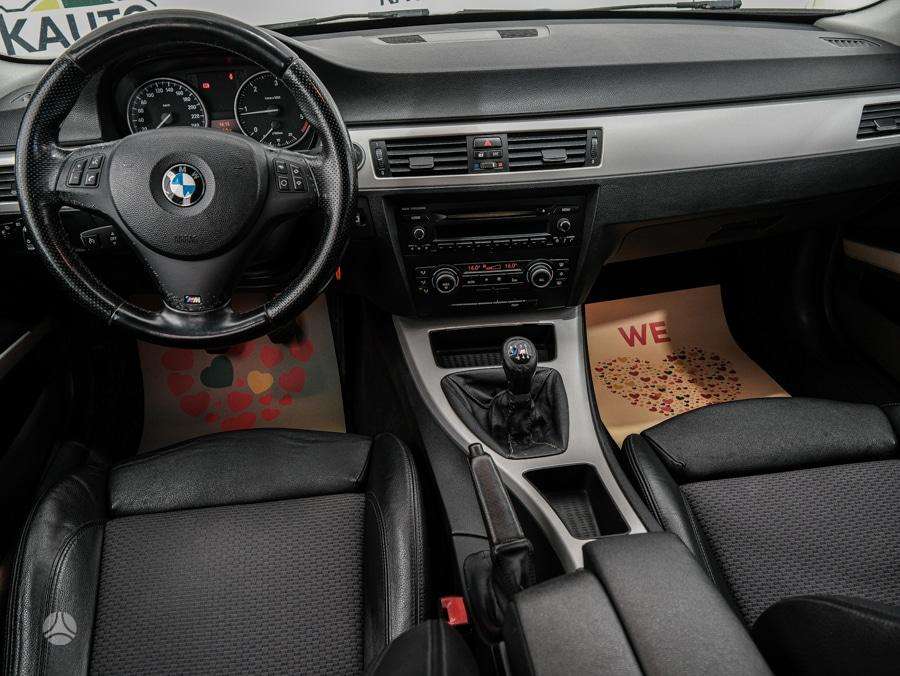 BMW 320, 2.0 l., wagon