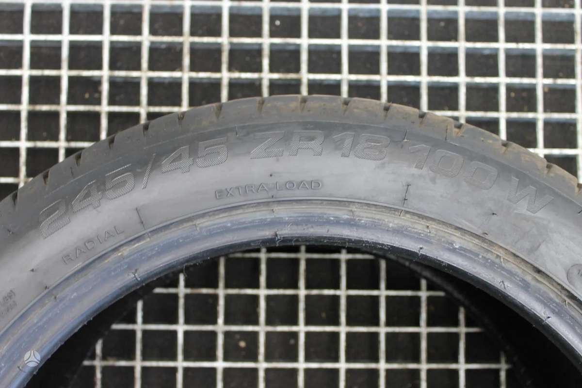 Kormoran, summer 245/45 R18