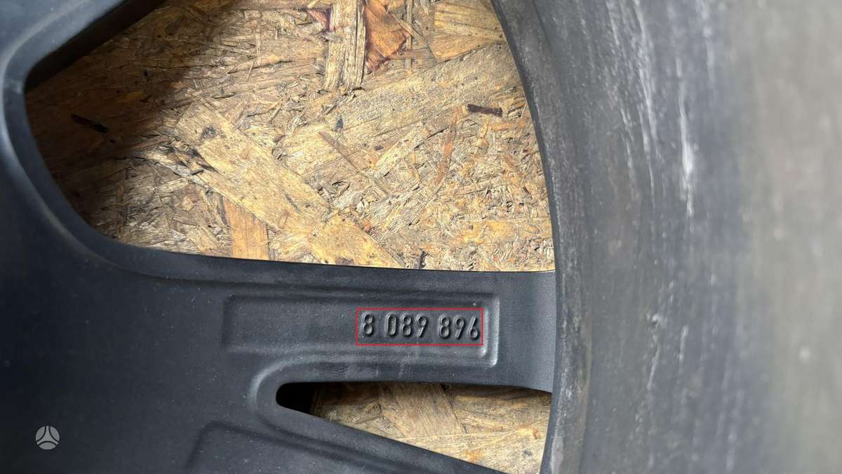 BMW 3 serija, 8089897, Cen30611