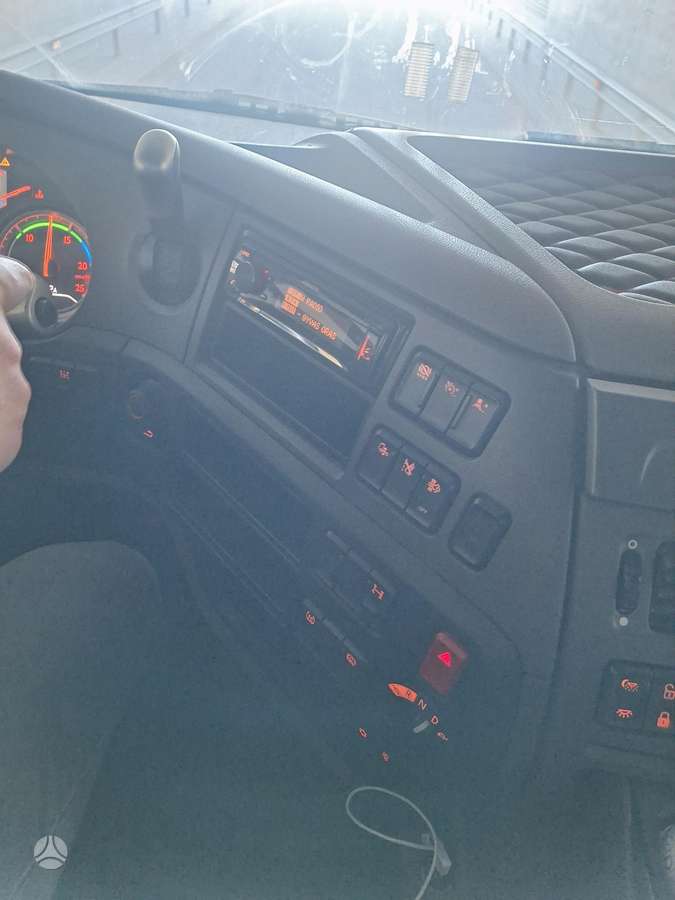 DAF XF 510, 2 спальных места
