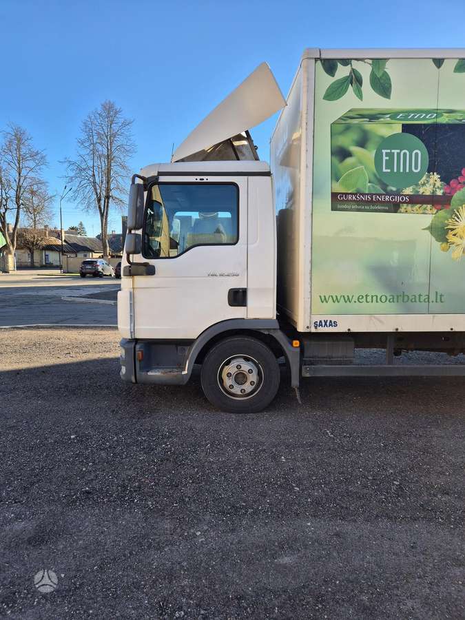 MAN TGL12.250, box trucks / box vans