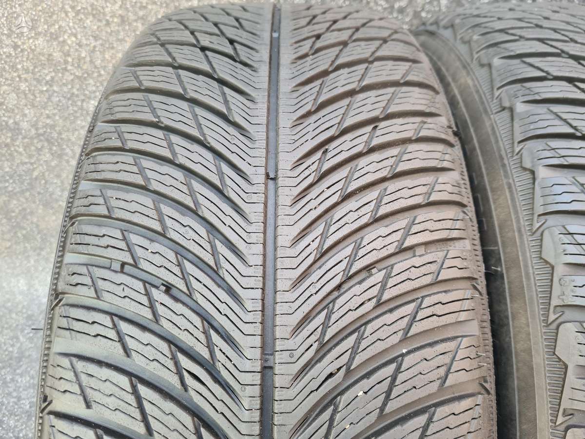Michelin, зимние 215/55 R18
