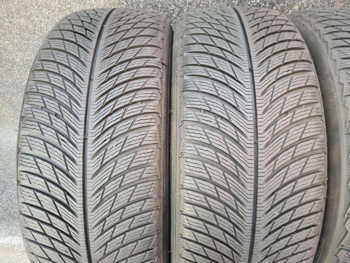 Michelin, зимние 215/55 R18