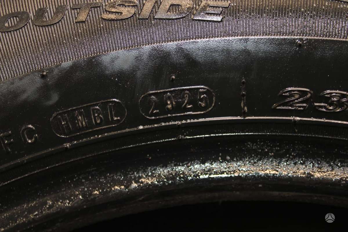 Nexen, vasarinės 235/55 R17
