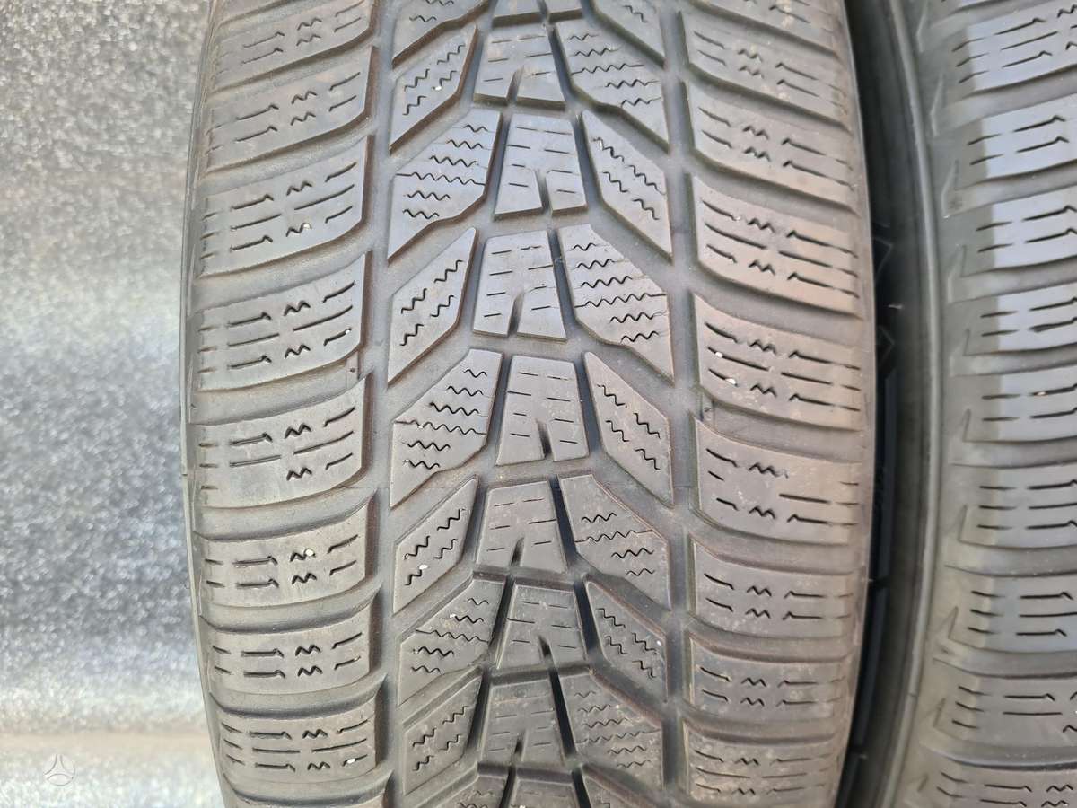 Hankook, žieminės 225/60 R17