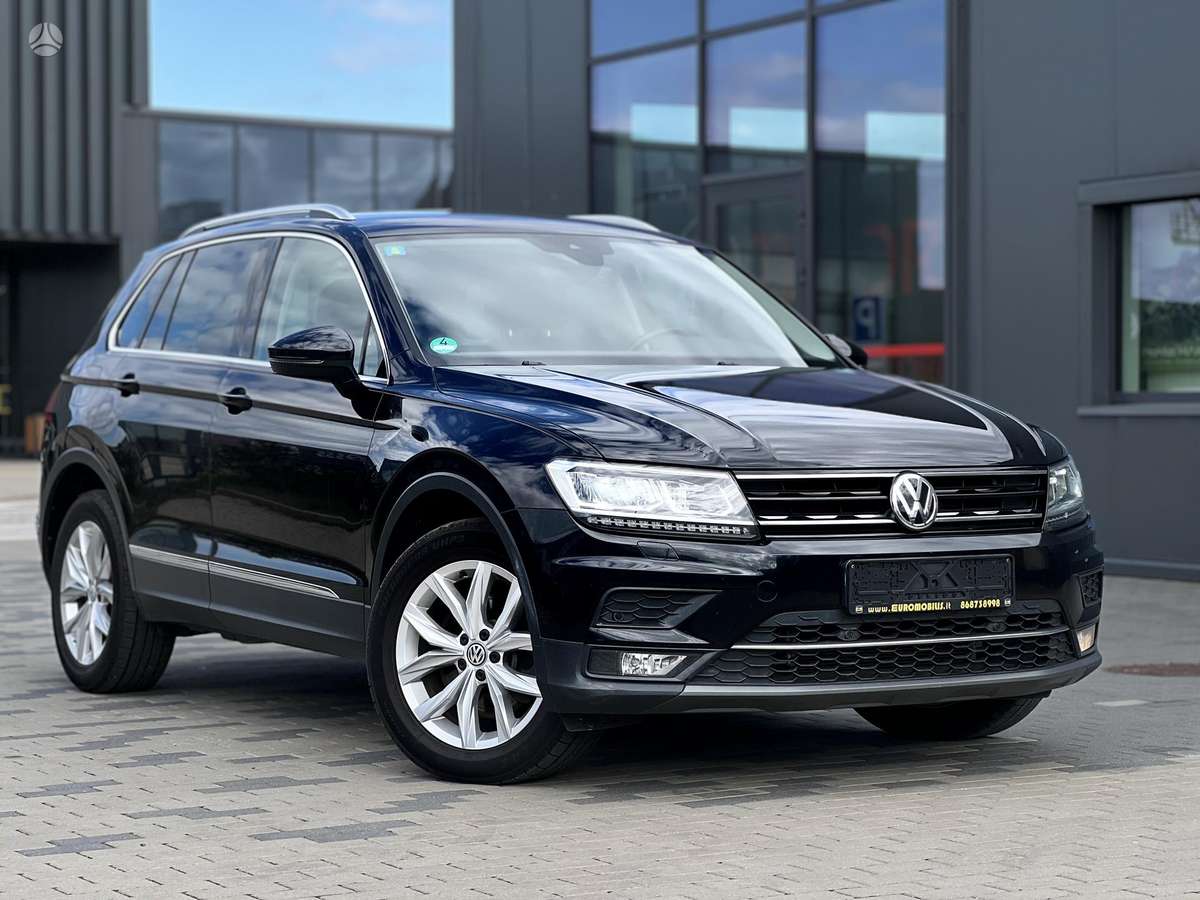 Volkswagen Tiguan - 12