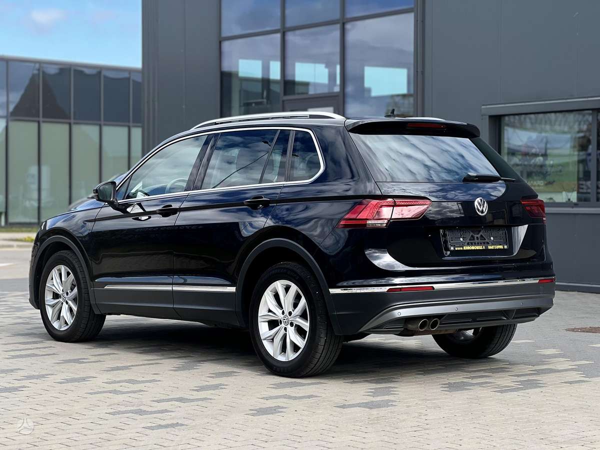 Volkswagen Tiguan - 8