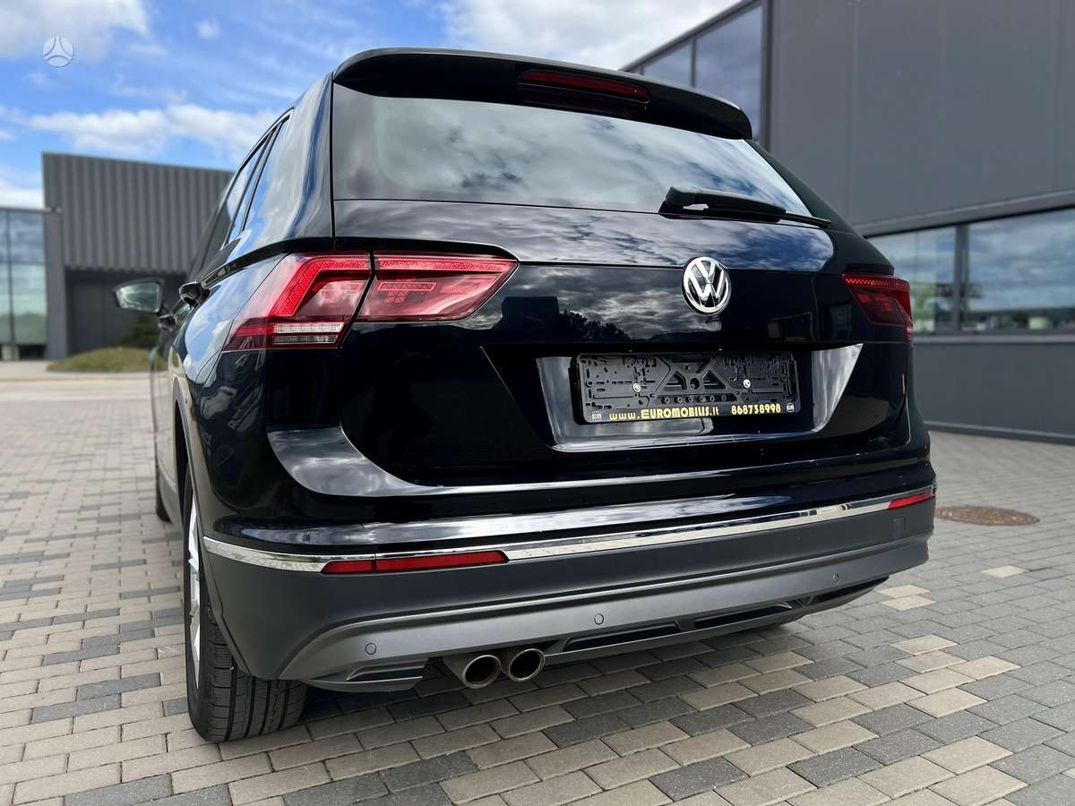Volkswagen Tiguan - 9