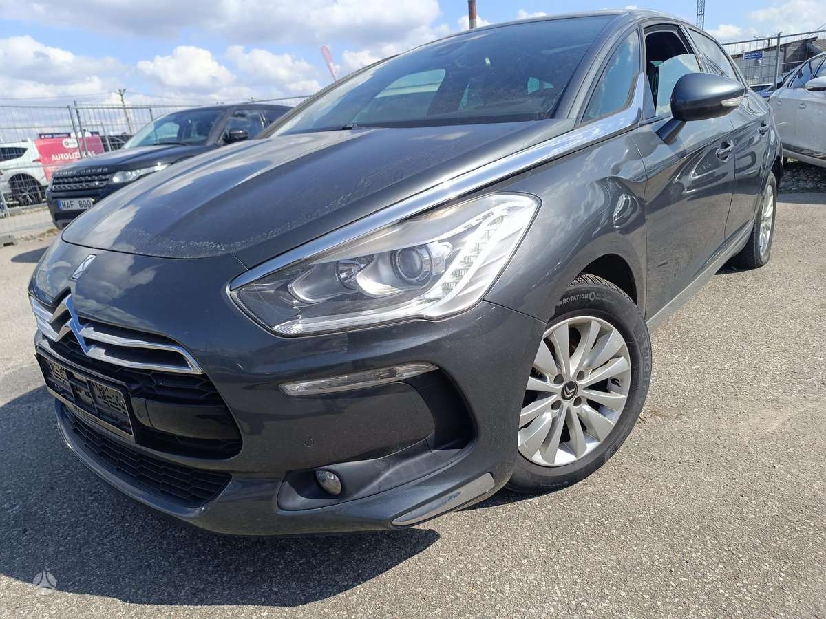 Citroen DS5, 1.6 l., Хэтчбек