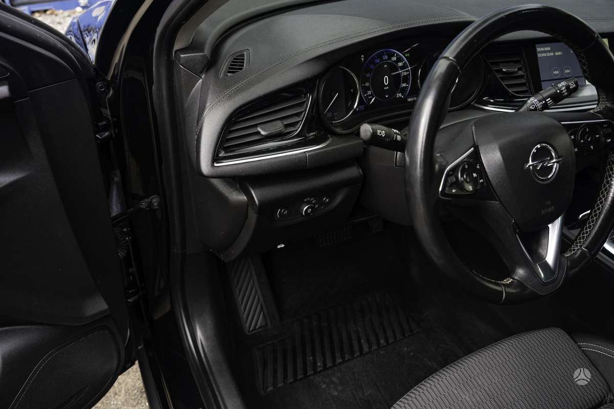 Opel Insignia, 1.6 l., Универсал