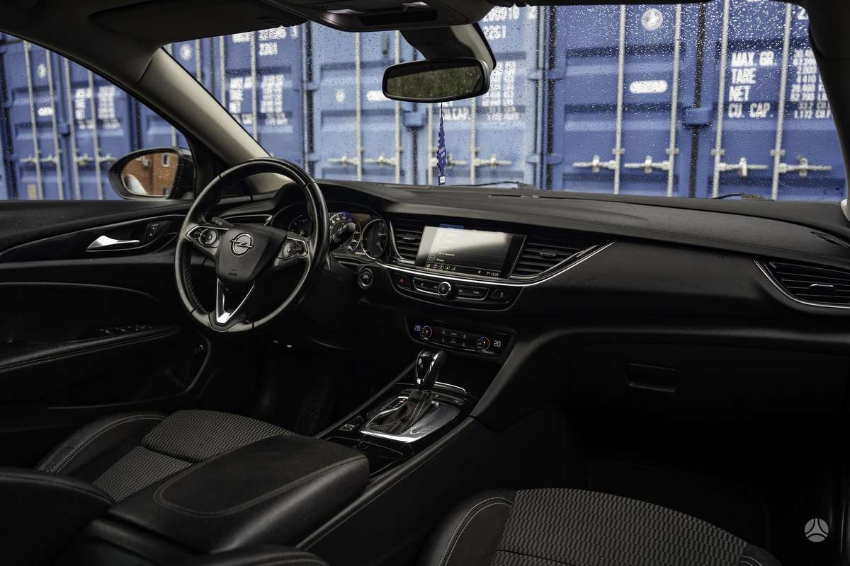 Opel Insignia, 1.6 l., Универсал