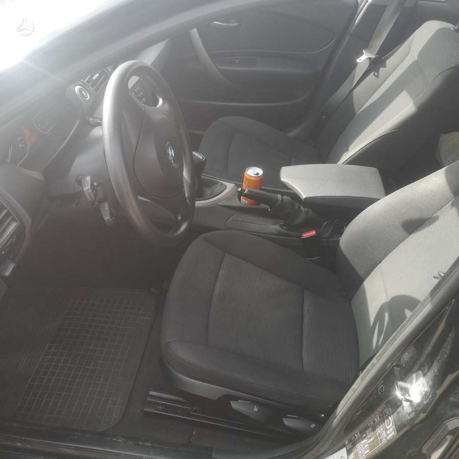 BMW 118, 2.0 l., hatchback