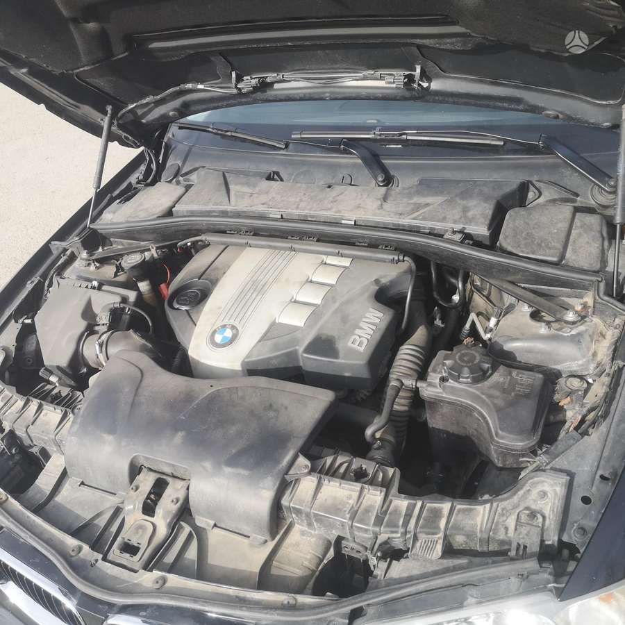 BMW 118, 2.0 l., hatchback