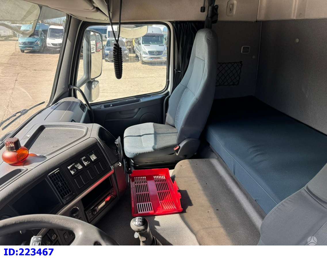 Volvo FM 420 6x2 Hydraulic Manual, single sleeper