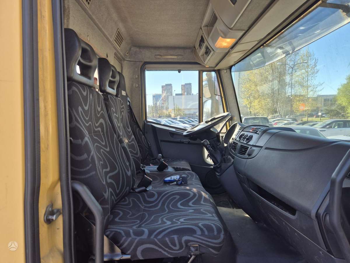 Iveco 80EL, auto transporters