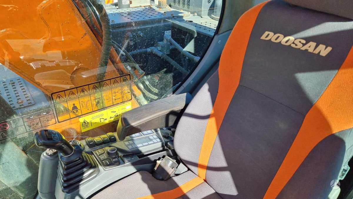Doosan DX 140 LC-5, экскаваторы