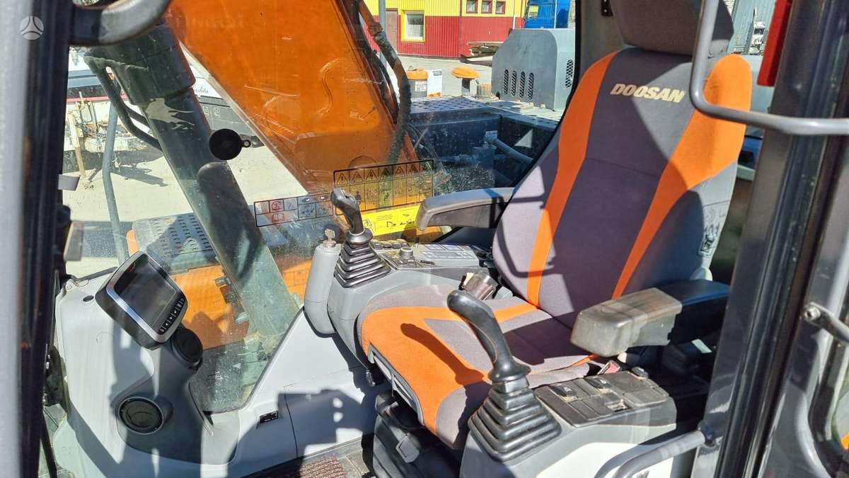Doosan DX 140 LC-5, экскаваторы