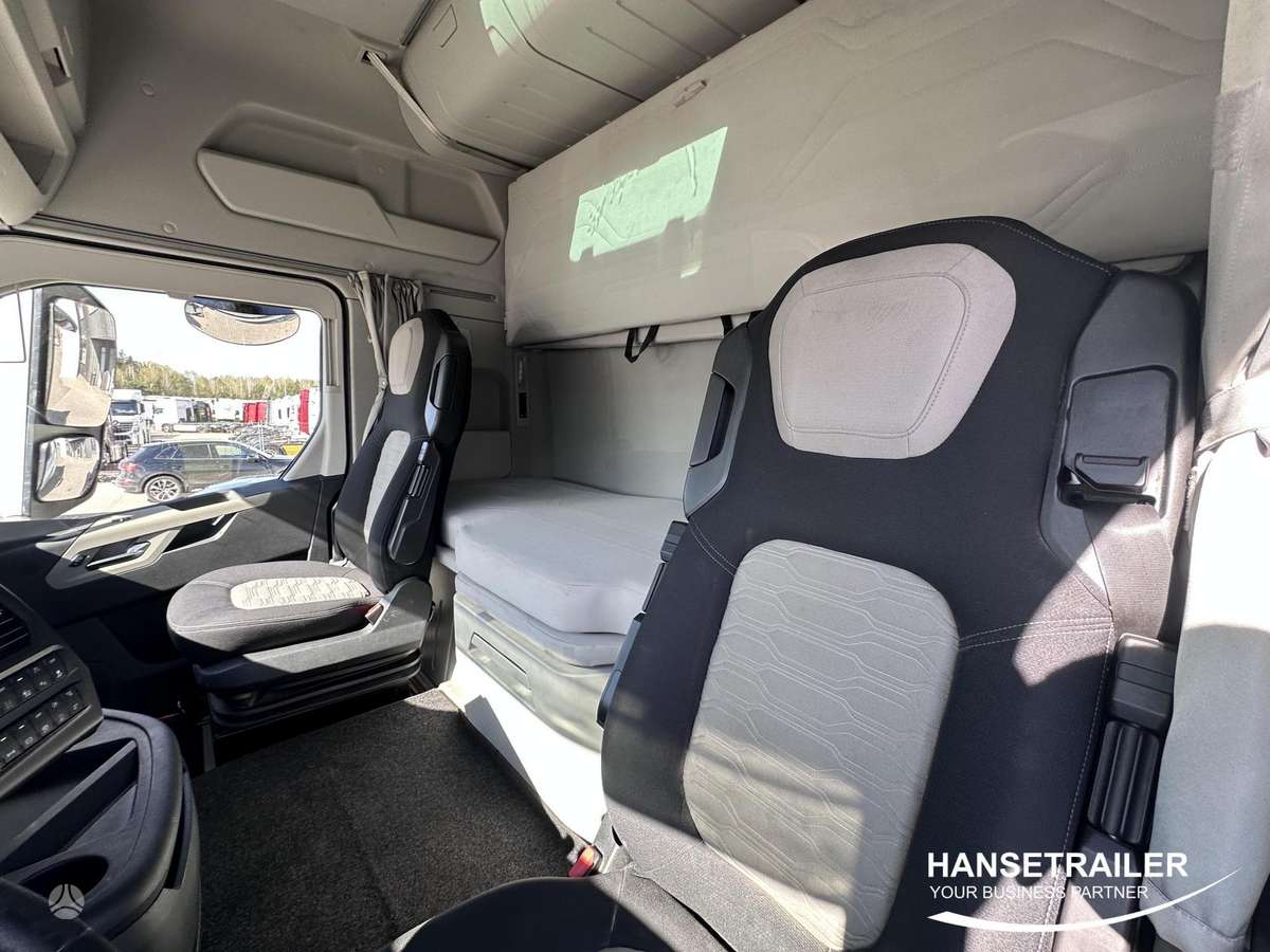 Ford F-MAX 500, double sleeper