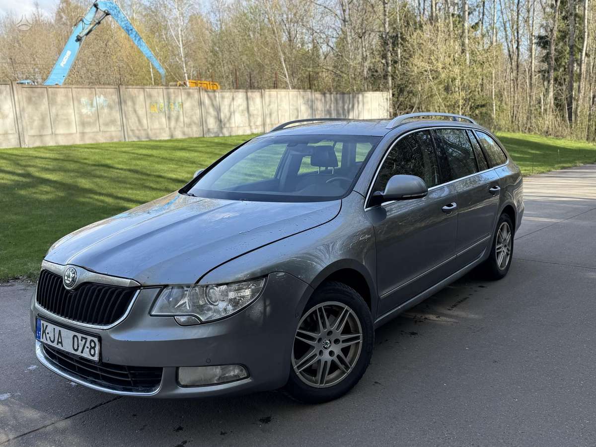 Škoda Superb - 2