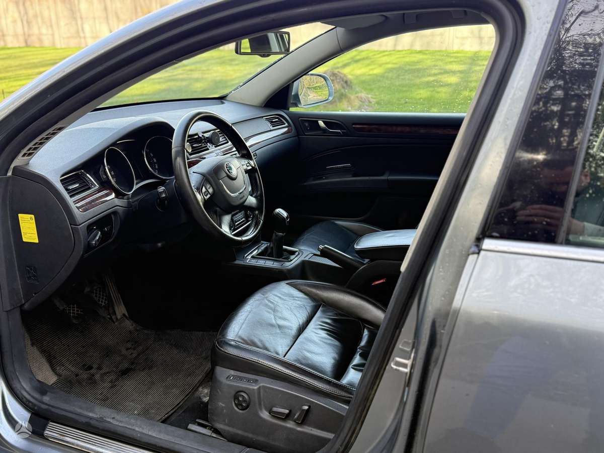 Škoda Superb - 9