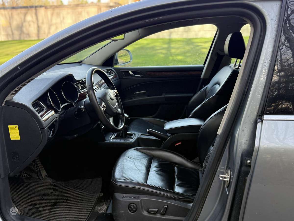 Škoda Superb - 10