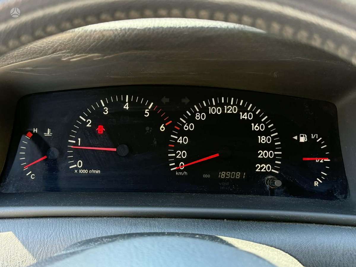 Toyota Corolla, 2.0 l., hatchback