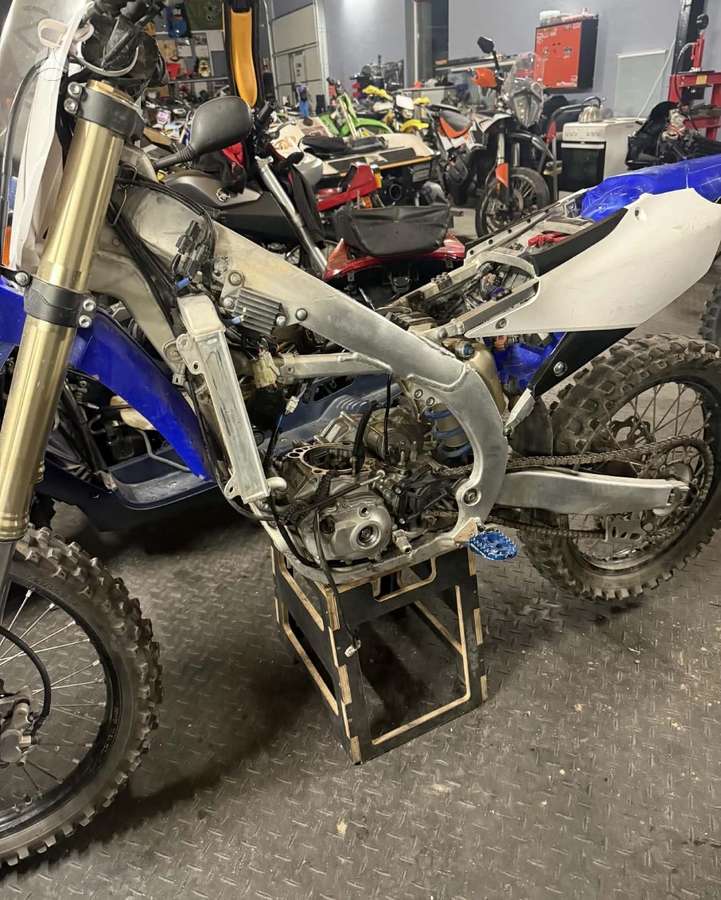 Yamaha YZF 450cc, motocross