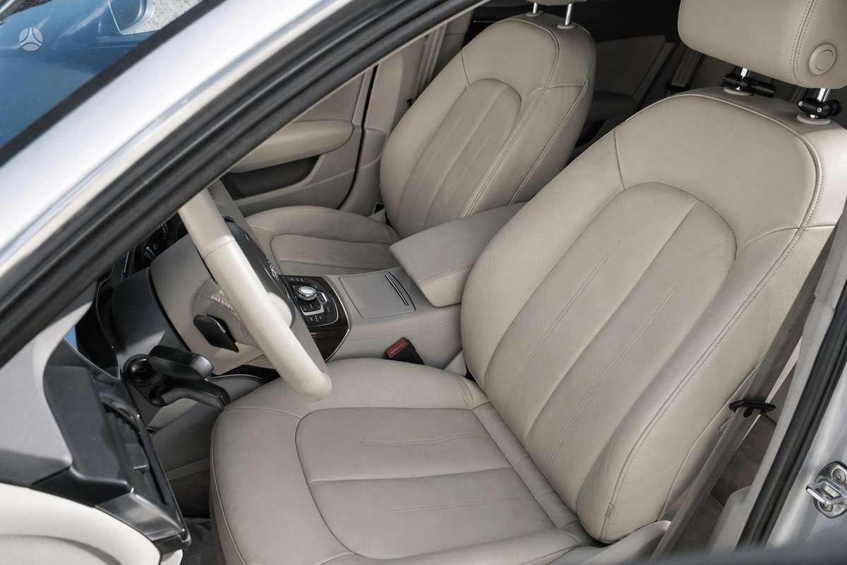 Audi A6, 3.0 l., wagon