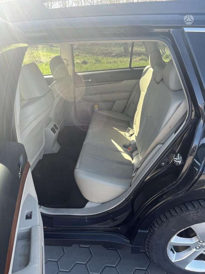 Subaru Outback, 2.5 l., Универсал