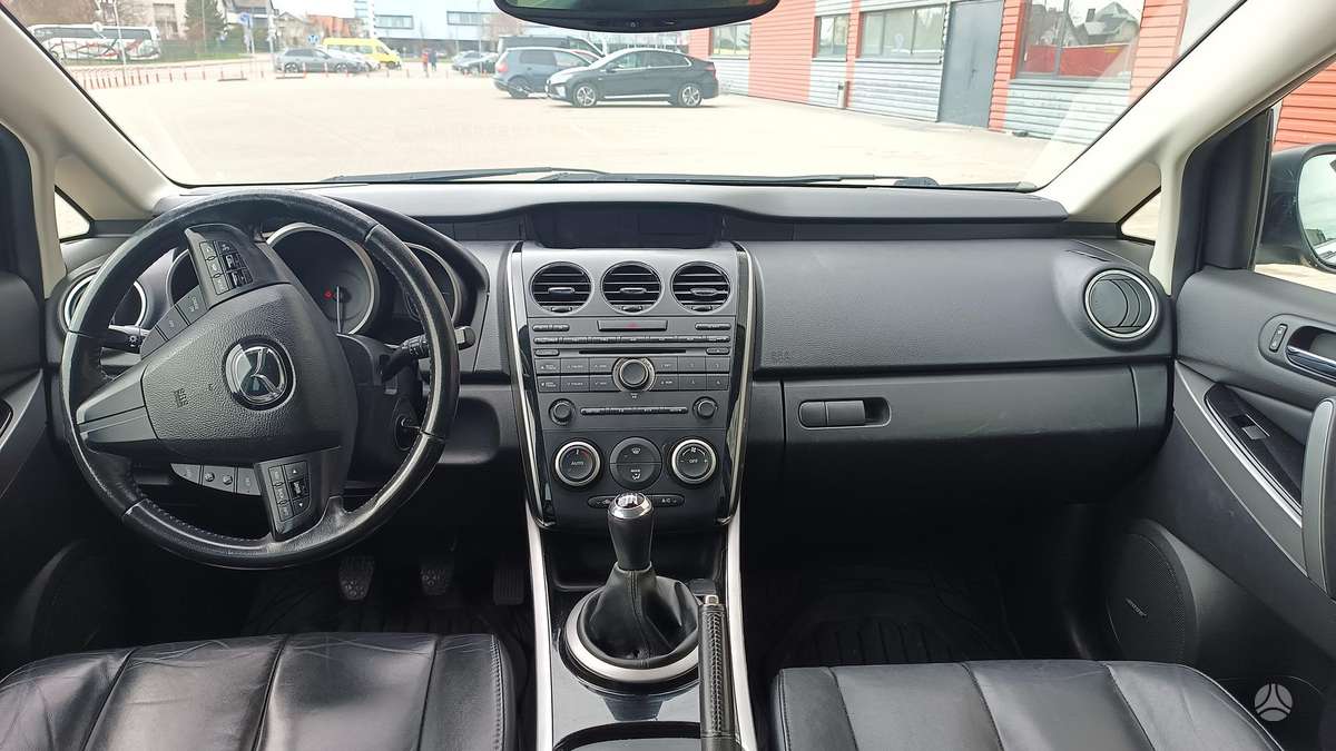 Mazda CX-7, 2.2 l., off-road / crossover