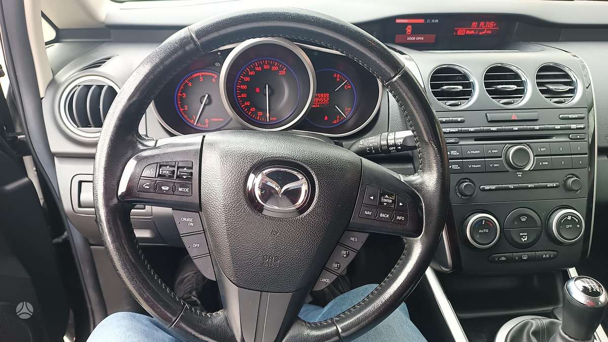 Mazda CX-7, 2.2 l., off-road / crossover