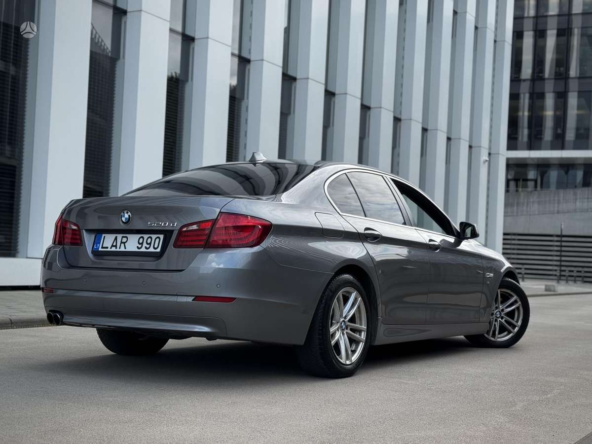 BMW 520, 2.0 l., sedanas