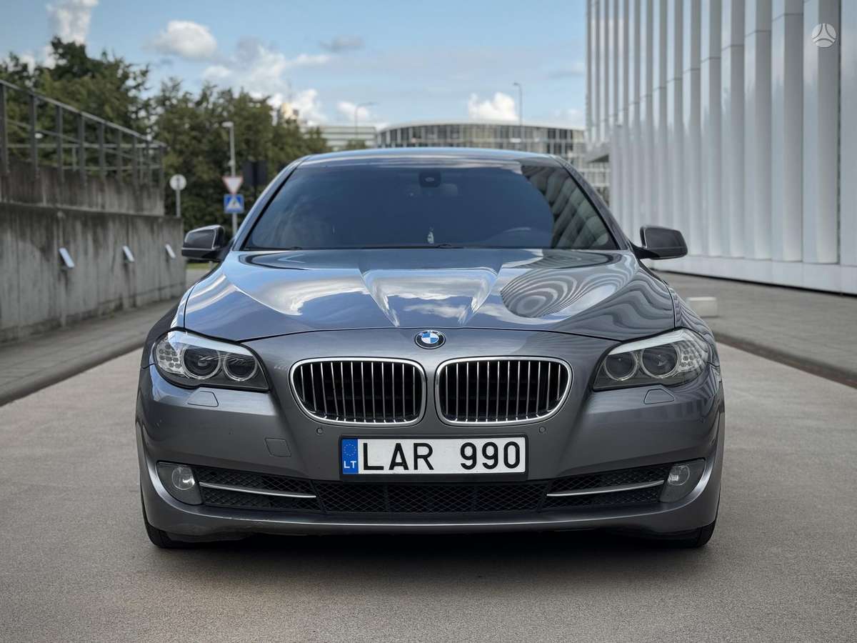 BMW 520, 2.0 l., sedanas