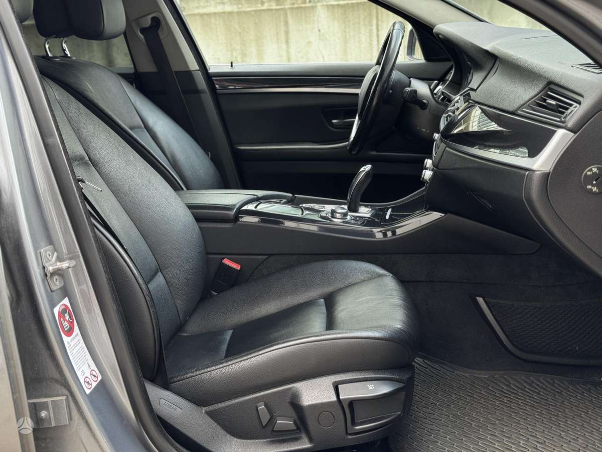 BMW 520, 2.0 l., sedanas