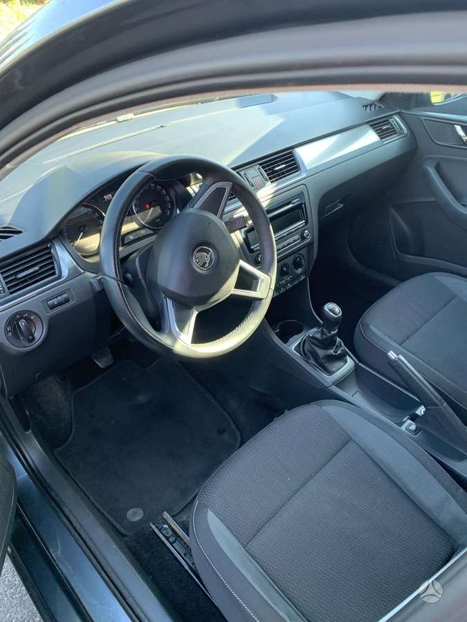 Skoda Rapid, 1.6 l., hatchback