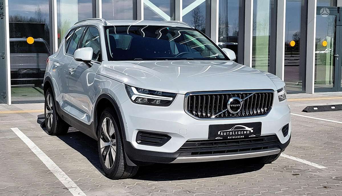Volvo XC40 - 2