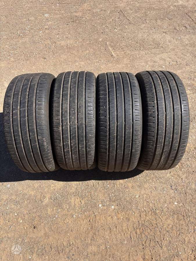 Barum Bravuris 3HM, summer 235/45 R18