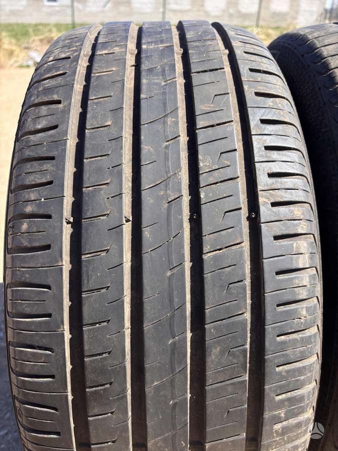 Barum Bravuris 3HM, summer 235/45 R18