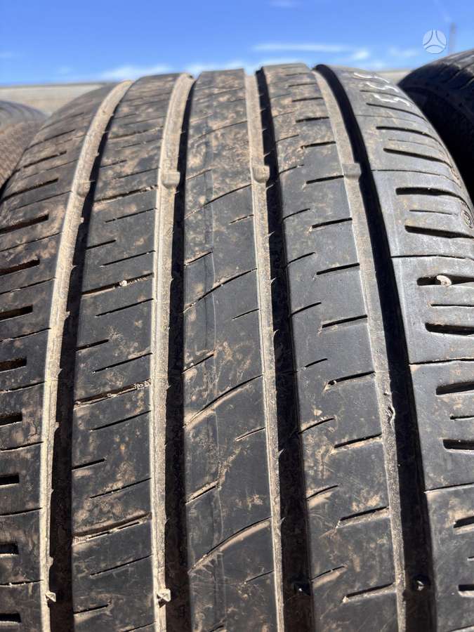 Barum Bravuris 3HM, summer 235/45 R18