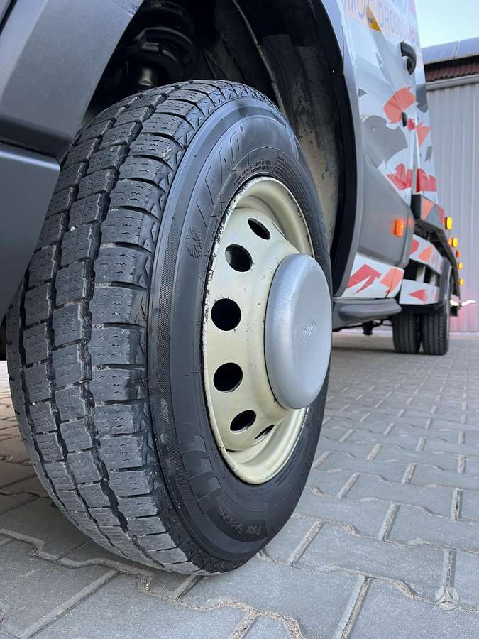Ford Transit, auto transporters
