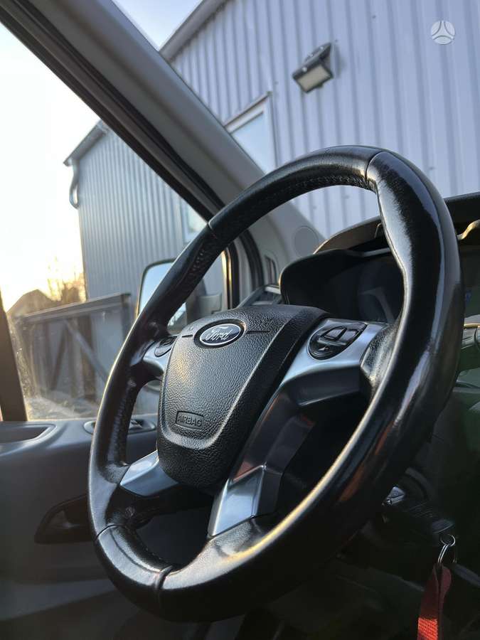 Ford Transit, auto transporters