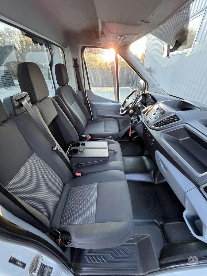 Ford Transit, auto transporters