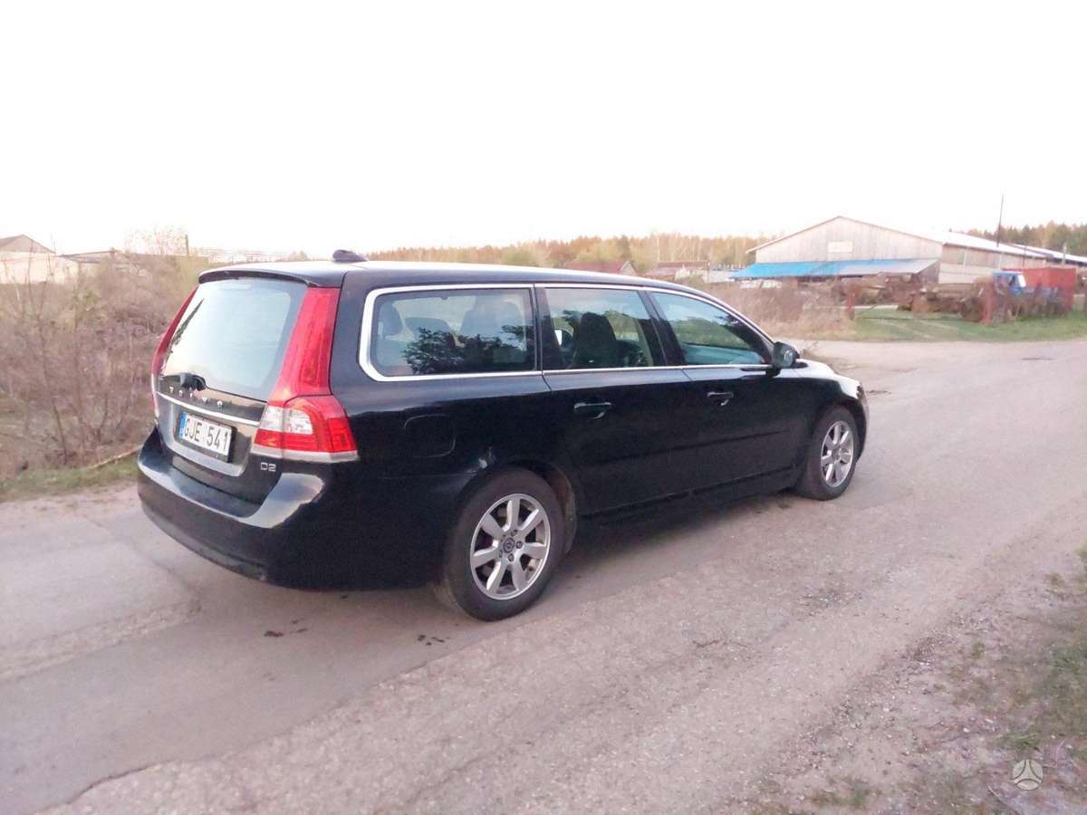 Volvo V70 - 8