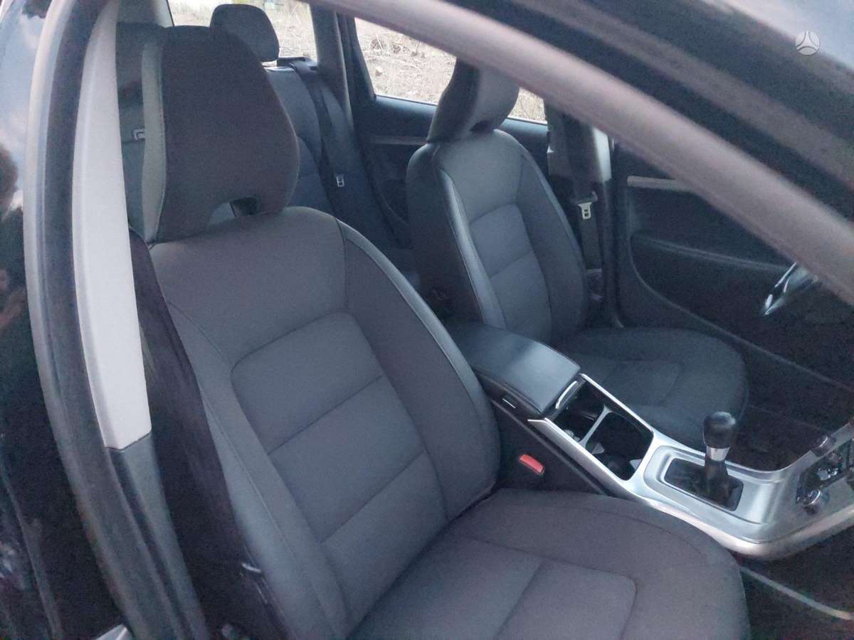 Volvo V70, 1.6 l., Универсал