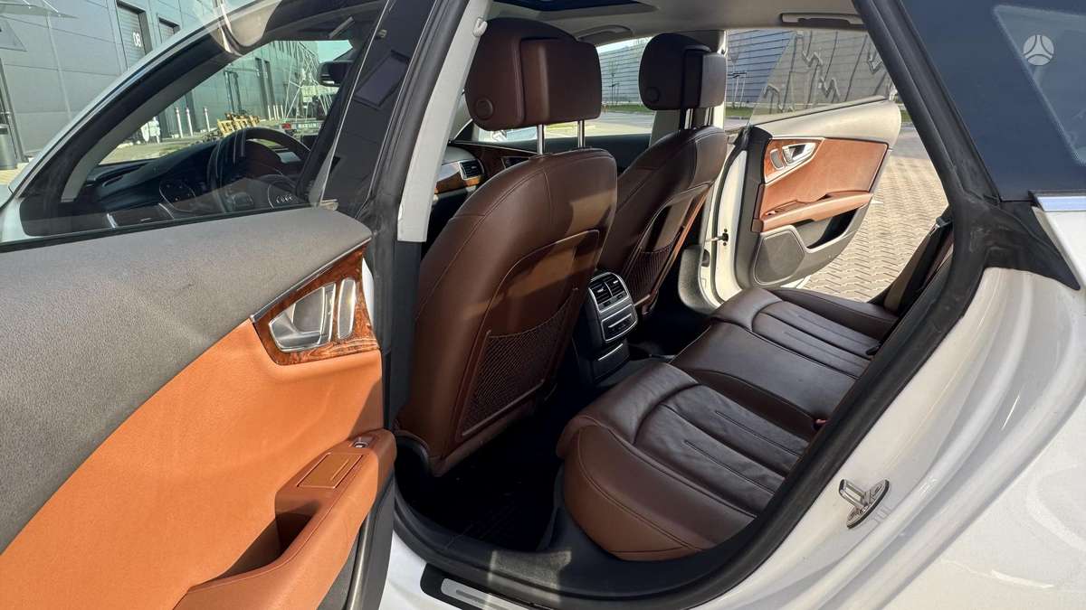 Audi A7, 3.0 l., hatchback