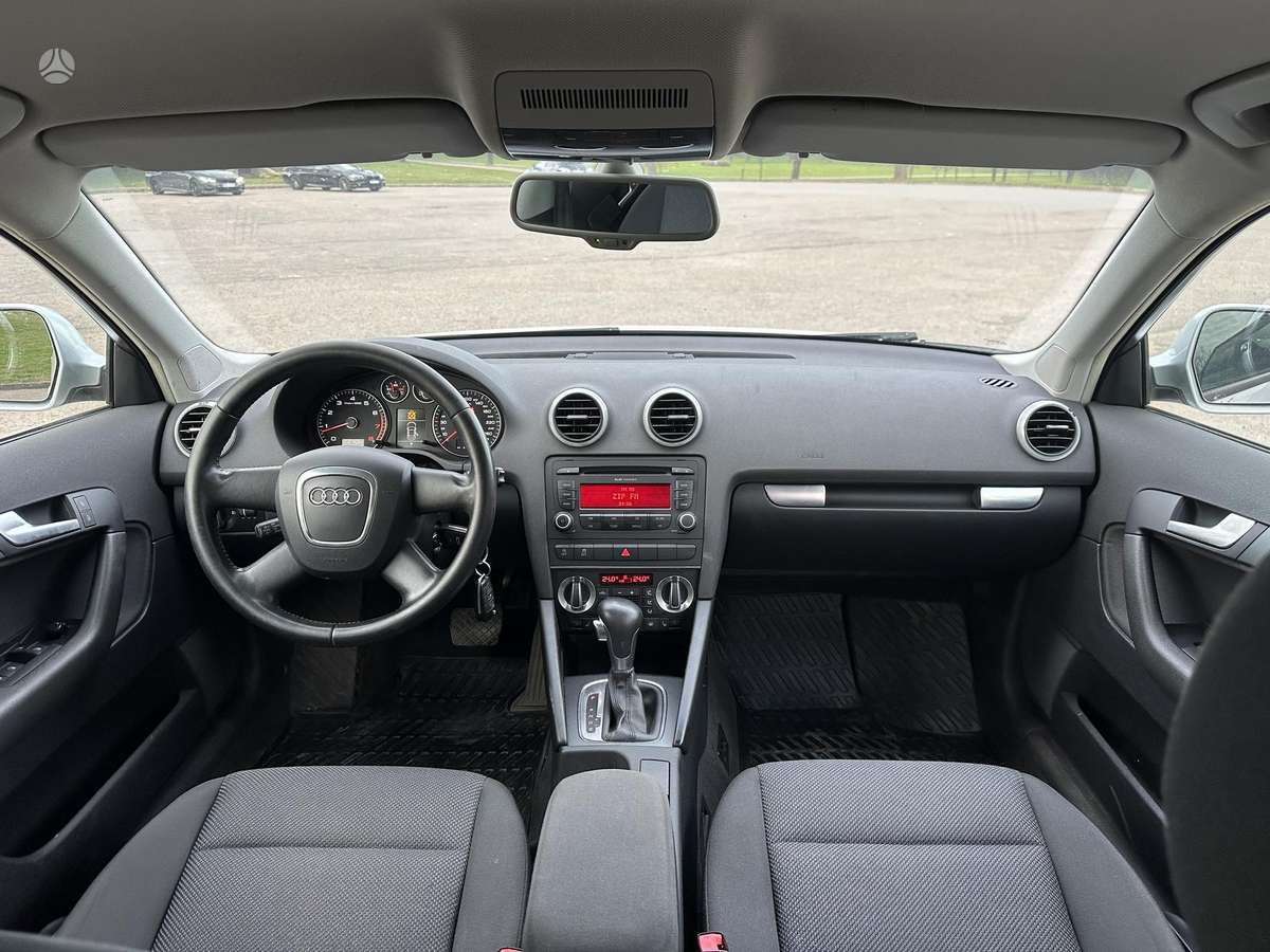 Audi A3, 1.4 l., hatchback