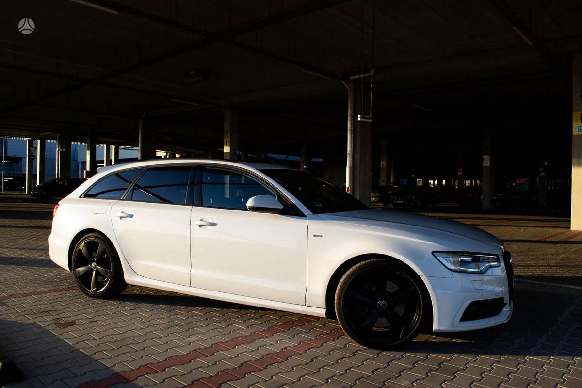 Audi A6, 3.0 l., universalas