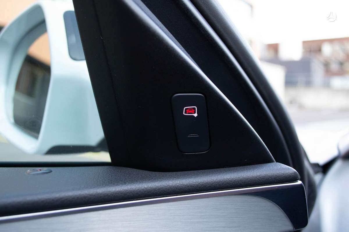 Audi A6, 3.0 l., universalas