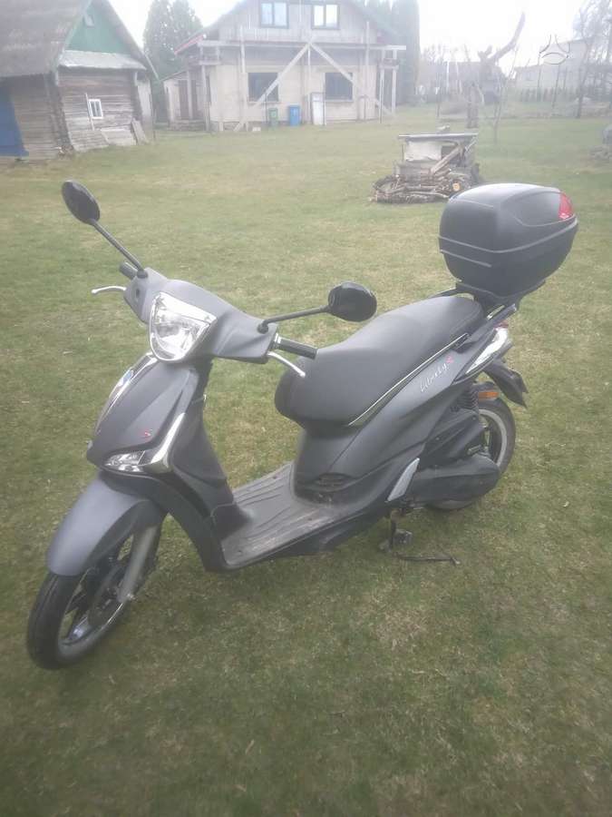 Piaggio Liberty 49cc, мотороллеры / мопеды